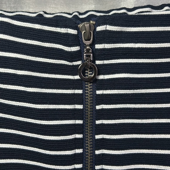 Nautical Pencil skirt 💙 - Picture 5 of 6